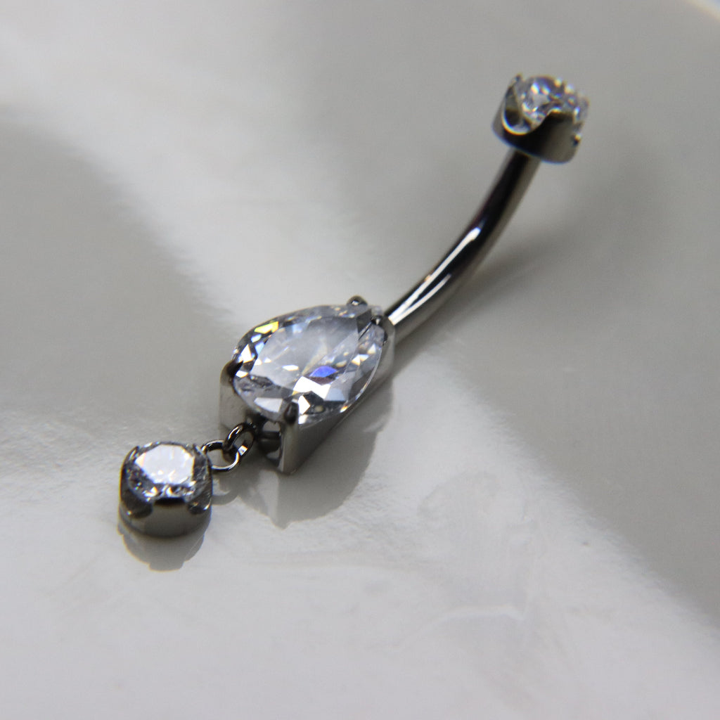 NAVEL NOVBAE