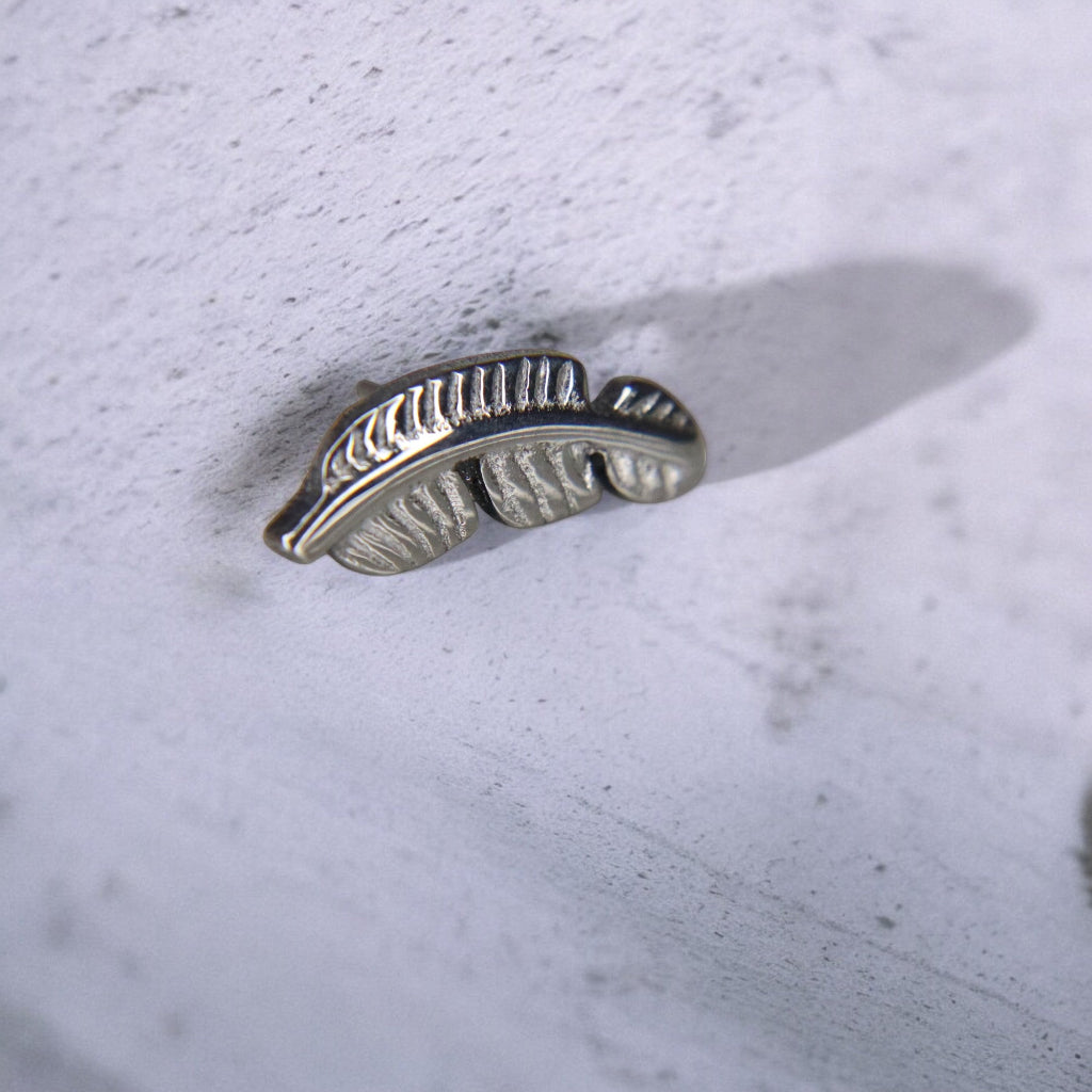 LABRET PLUMA