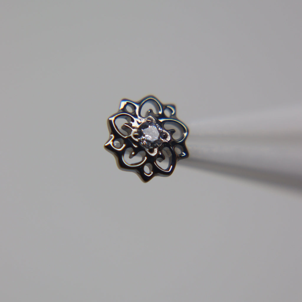 LABRET FLORAL ELEGANCE