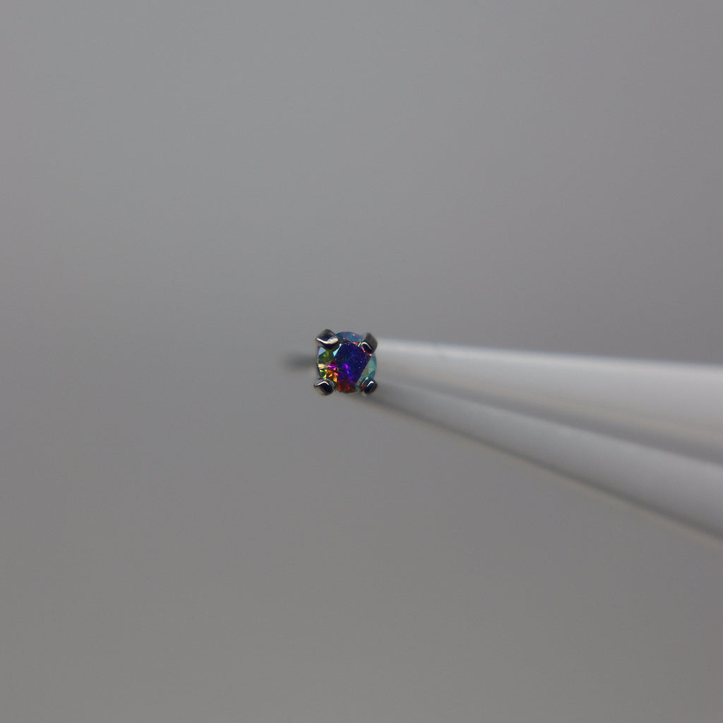 LABRET NORA
