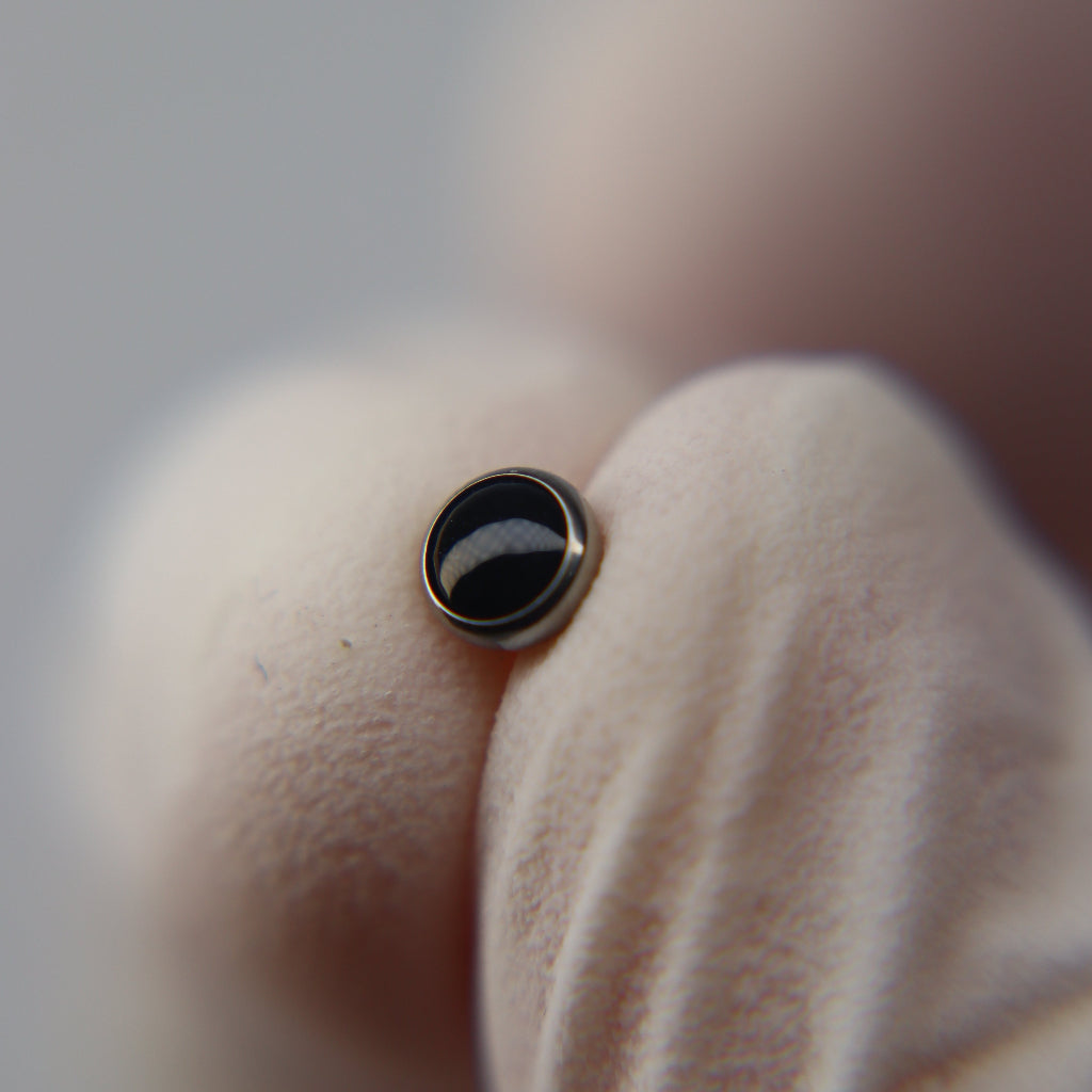 LABRET CON PIEDRA NATURAL