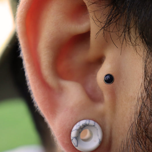 LABRET CON PIEDRA NATURAL