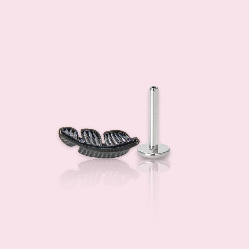 LABRET PLUMA