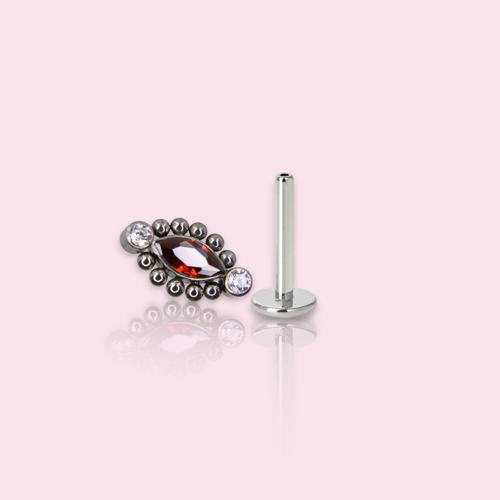 LABRET AMARIS