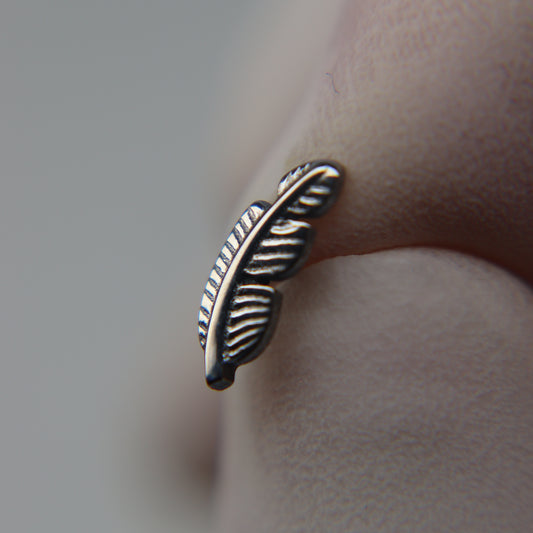 LABRET PLUMA