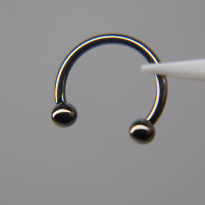 ARO HORSESHOE