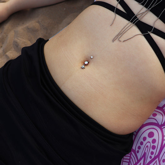 NAVEL CLEÁRA
