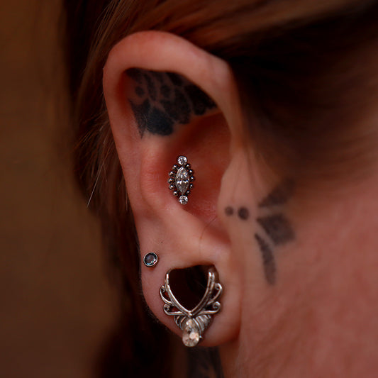 LABRET AMARIS
