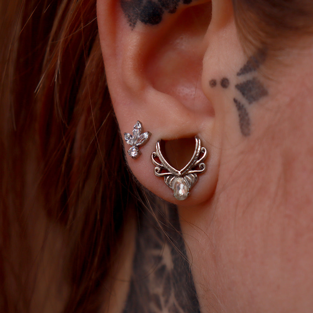LABRET FLORA