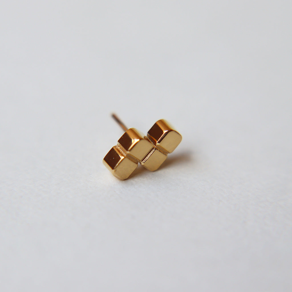 LABRET TETRIKA