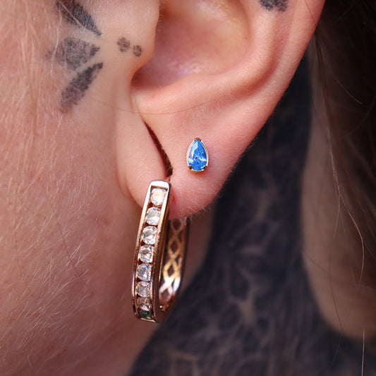 LABRET AZARA