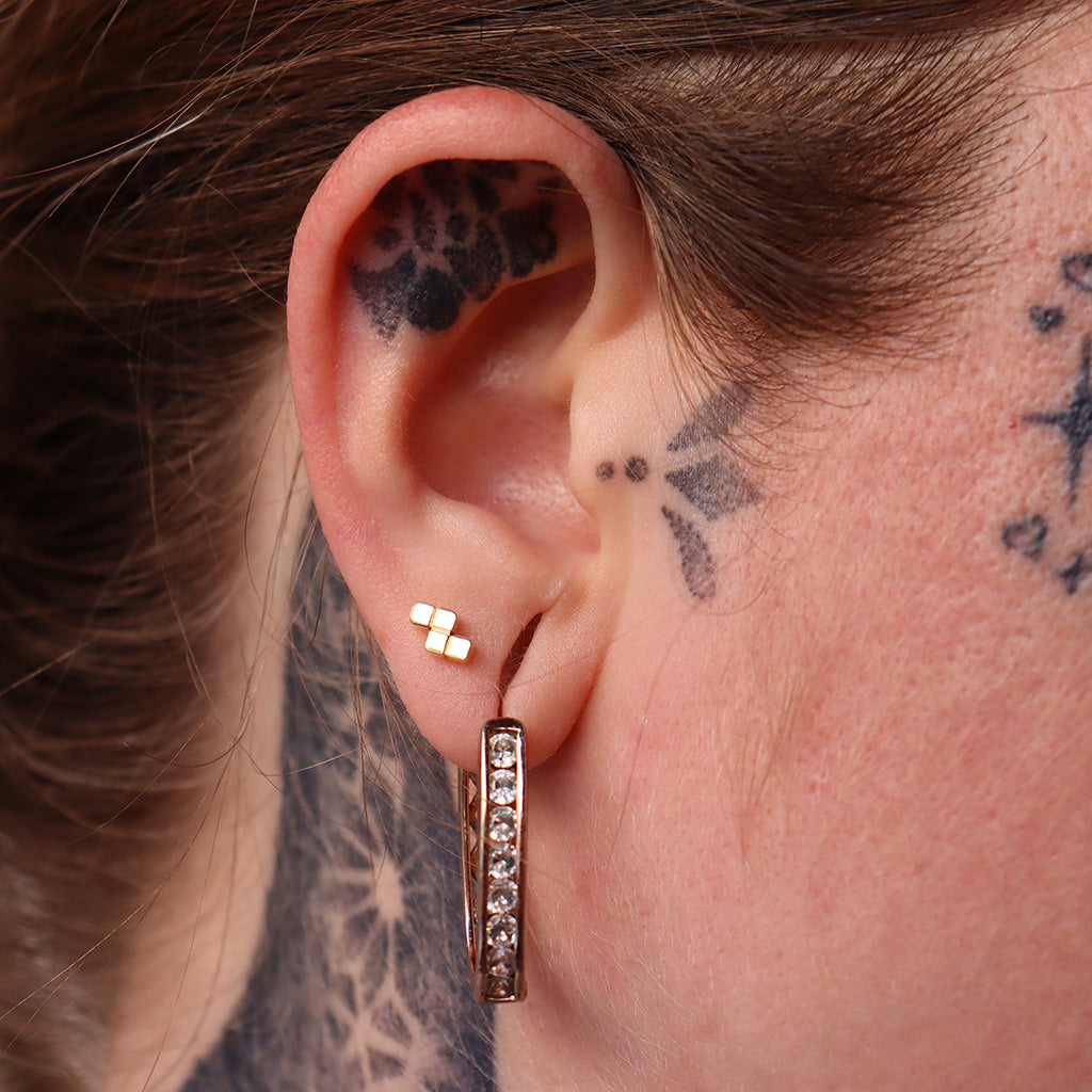 LABRET TETRIKA